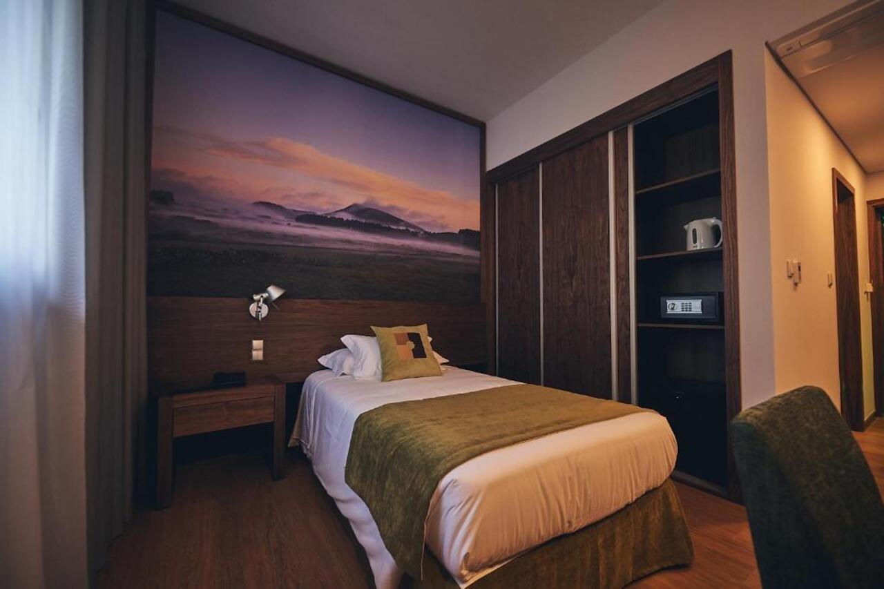 Hotel Cruzeiro Angra do Heroismo Luaran gambar